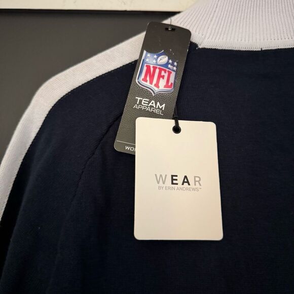 NWT WEAR by Erin Andrews Navy Chicago Bears Ski Raglan Pullover Sweater sz M - Picture 8 of 9